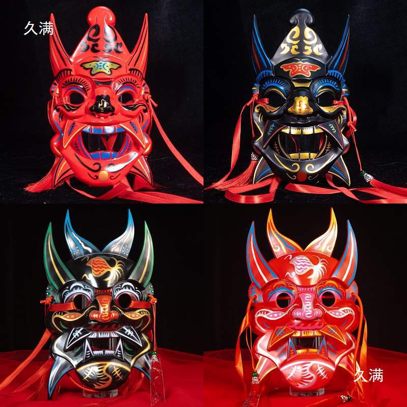 Nuo opera mask mask Guizhou handmade wood carving painting culture Guochao ethnic style temple fair mask other Halloween